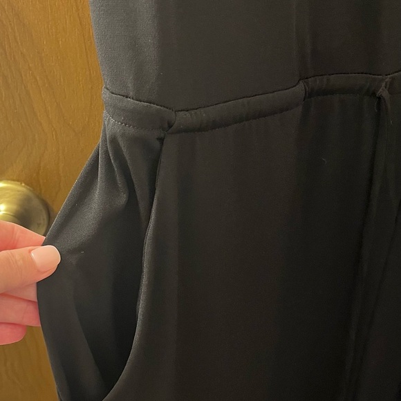 Express Jumpsuit. - Picture 6 of 6